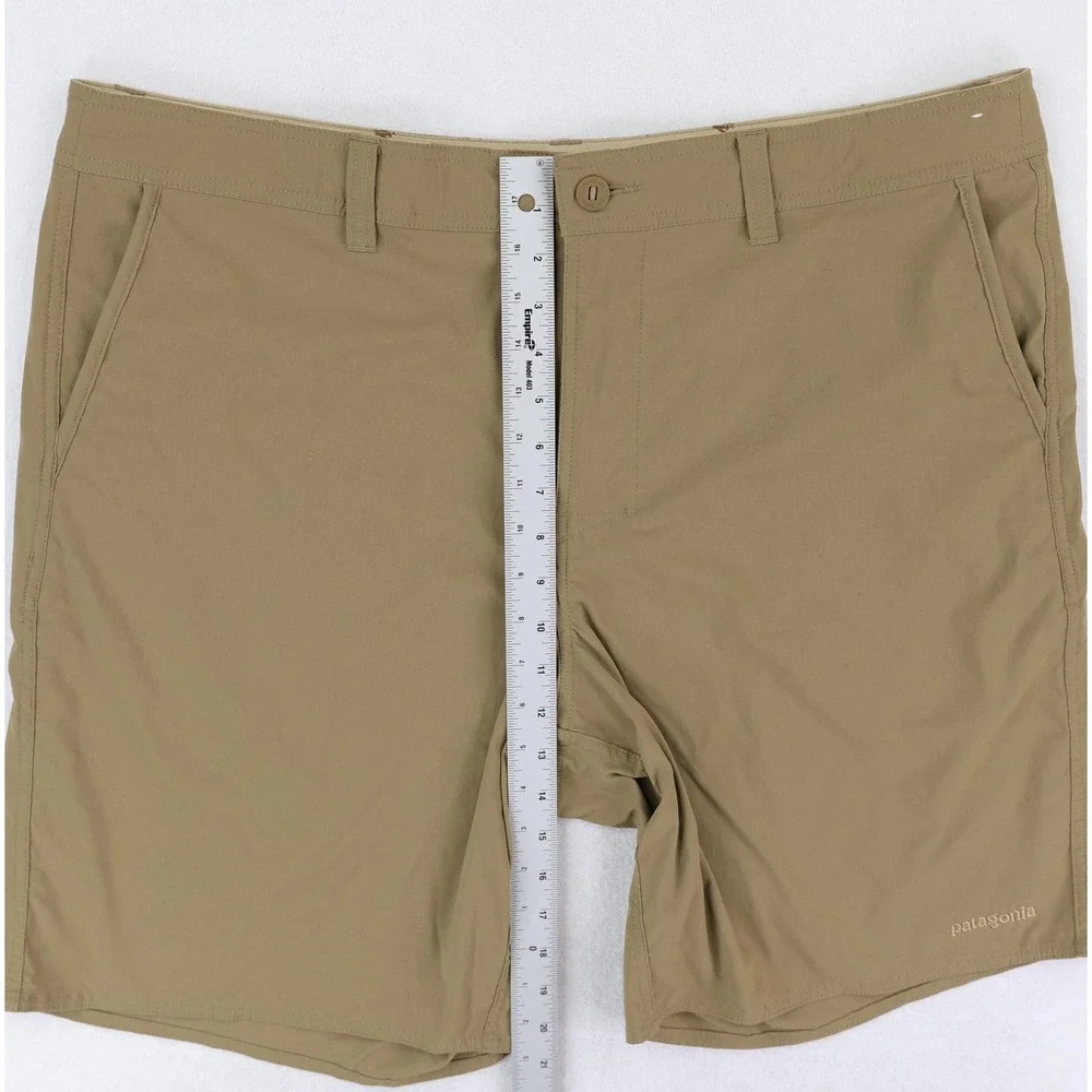 Patagonia Wavefarer Walk Shorts Mens 40 Tan Drawstring Casual Hiking Hybrid